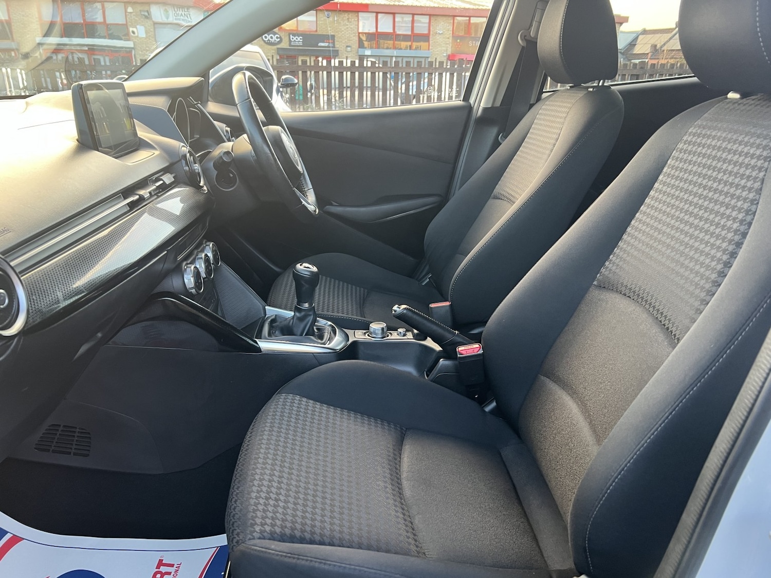 Used Mazda Mazda2 2018 for sale - 76784999: Photo 15