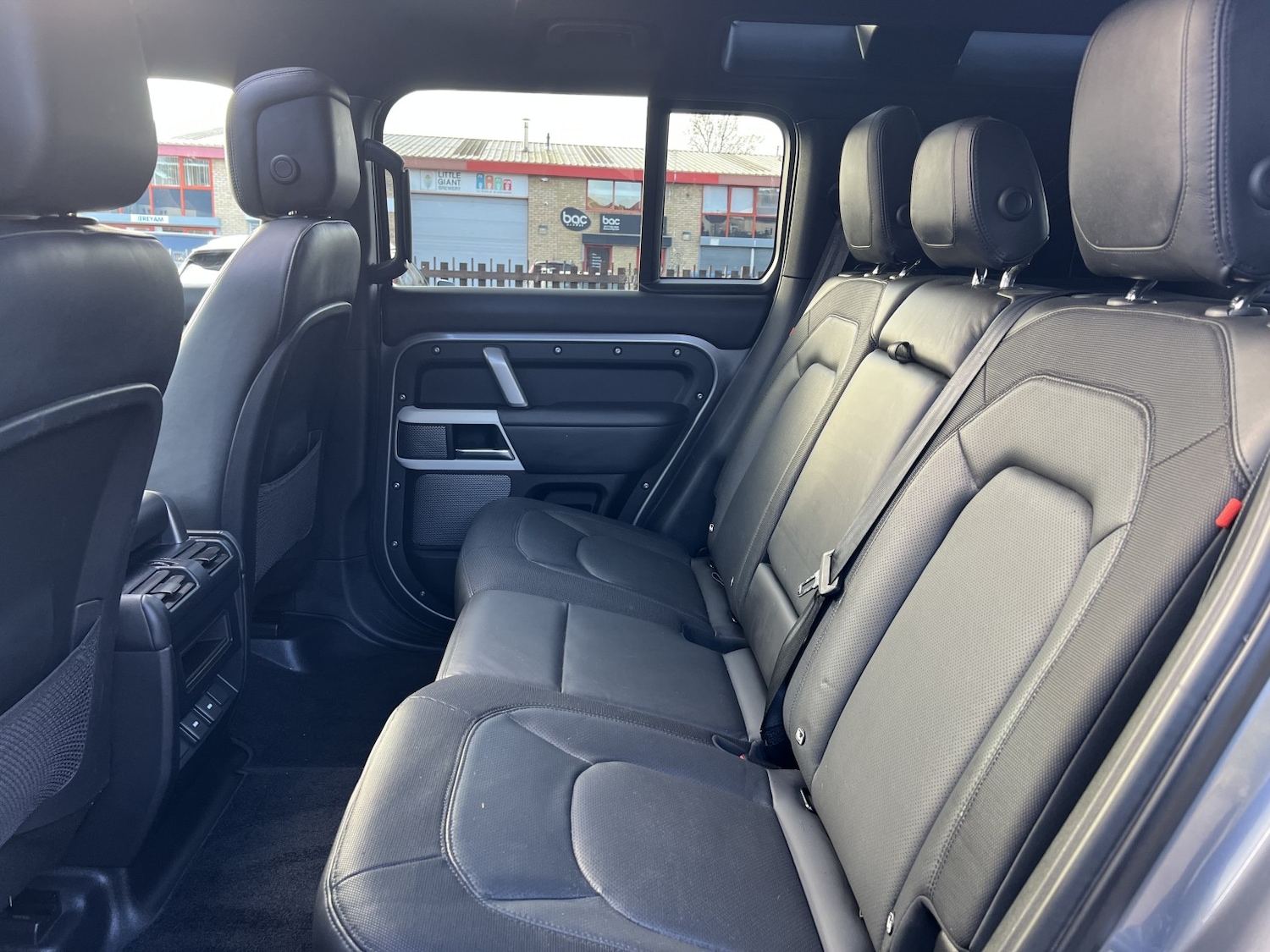 Used Land Rover Defender 110 2023 for sale - 76769802: Photo 19