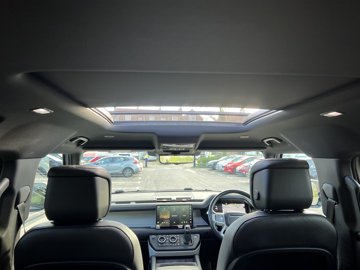 Used Land Rover Defender 110 2023 for sale - 76769802: Photo 25