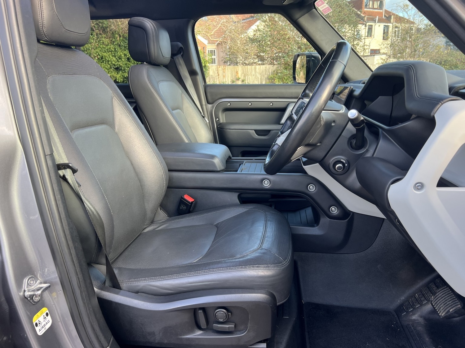 Used Land Rover Defender 110 2023 for sale - 76769802: Photo 30