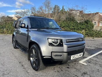 Used Land Rover Defender 110 2023 for sale - 76769802: Photo