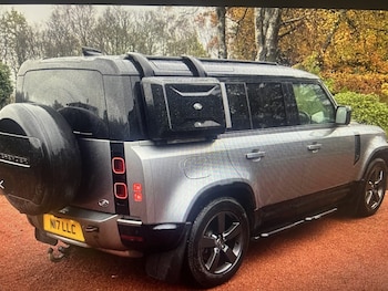 Used Land Rover Defender 110 2023 for sale - 76583332: Photo