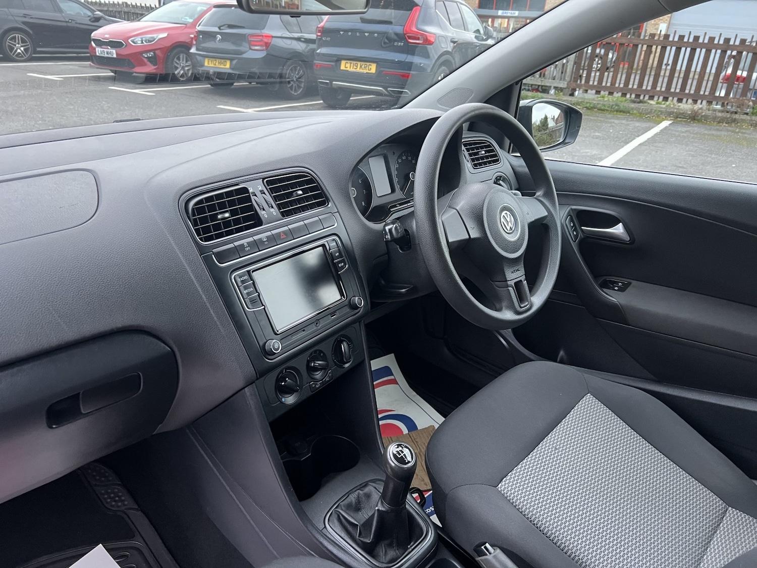 Used Volkswagen Polo 2012 for sale - 76794108: Photo 10