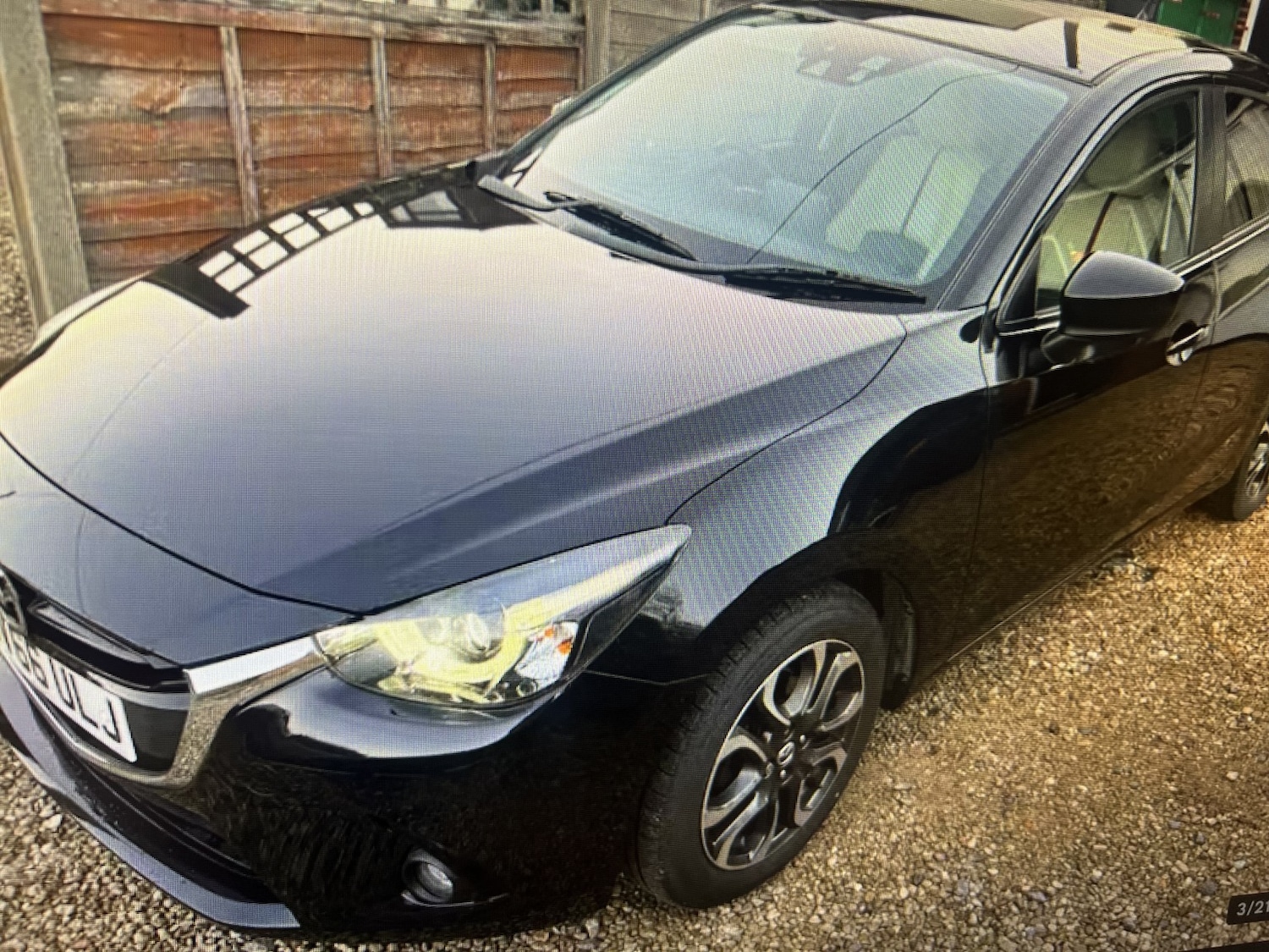 Used Mazda Mazda2 2016 for sale - 76741338: Photo 1