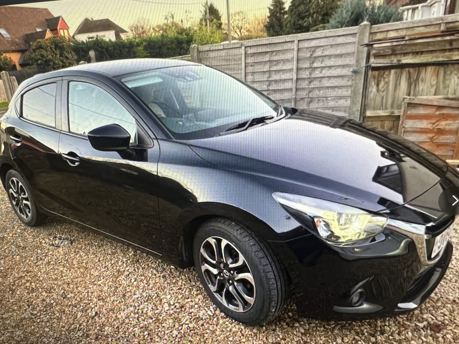 Used Mazda Mazda2 2016 for sale - 76741338: Photo 2