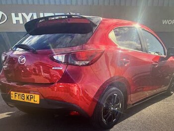 Used Mazda Mazda2 2018 for sale - 76211813: Photo 2