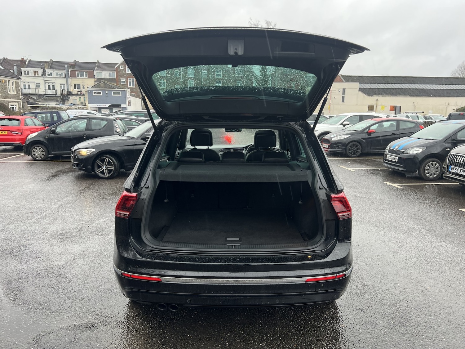 Used Volkswagen Tiguan 2017 for sale - 77991668: Photo 21