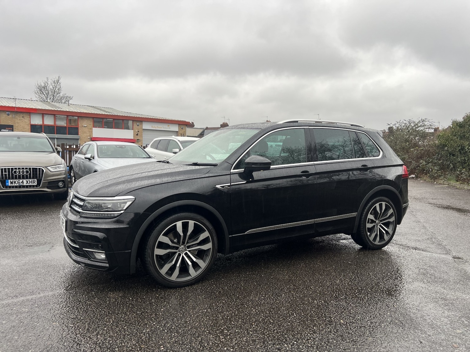 Used Volkswagen Tiguan 2017 for sale - 77991668: Photo 5