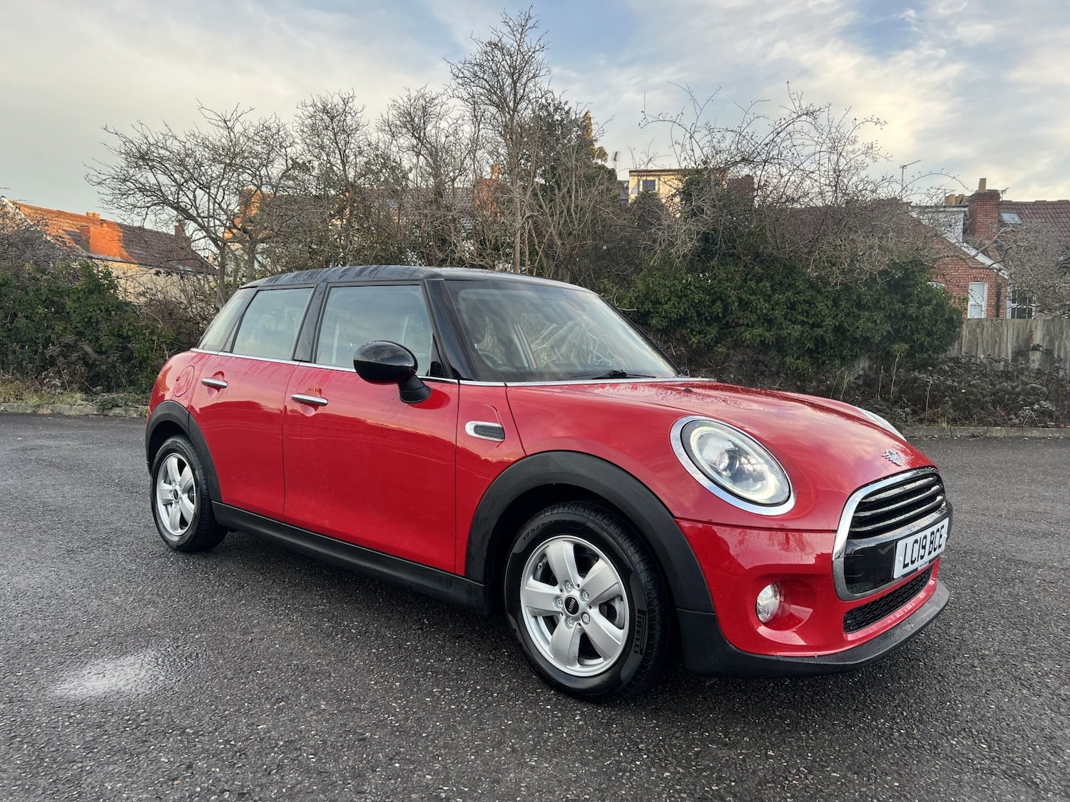 Used MINI Hatch 2019 for sale - 77140763: Photo 2