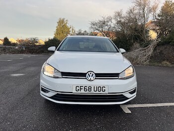 Used Volkswagen Golf 2018 for sale - 77085313: Photo