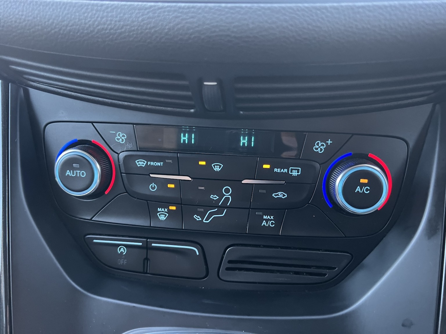 Used Ford Kuga 2019 for sale - 76799179: Photo 32