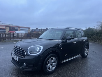 Used MINI Countryman 2018 for sale - 76896976: Photo