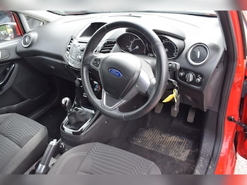 Used Ford Fiesta 2013 for sale - 78934786: Photo
