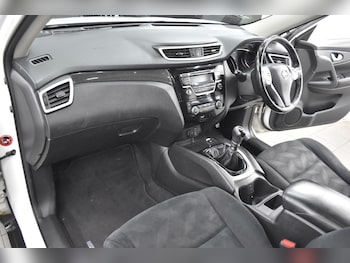 Used Nissan X-Trail 2016 for sale - 78934624: Photo