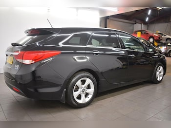 Used Hyundai i40 2013 for sale - 78934077: Photo
