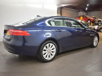 Used Jaguar XE 2016 for sale - 78934822: Photo