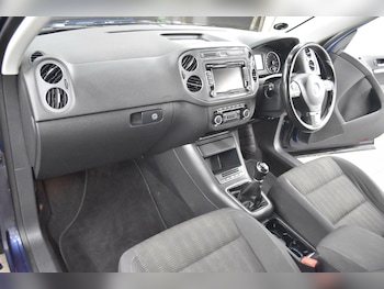 Used Volkswagen Tiguan 2012 for sale - 78933617: Photo