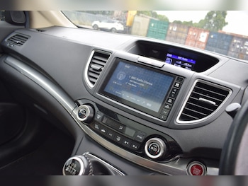 Used Honda CR-V 2017 for sale - 79373469: Photo