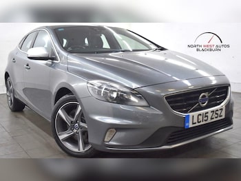 Used Volvo V40 2015 for sale - 78965924: Photo