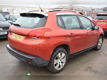 Used Peugeot 2008 2015 for sale - 78934529: Photo