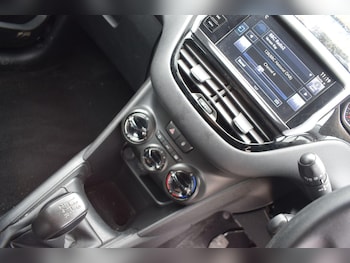 Used Peugeot 208 2015 for sale - 78934453: Photo