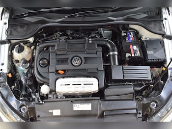 Used Volkswagen Scirocco 2012 for sale - 78933587: Photo