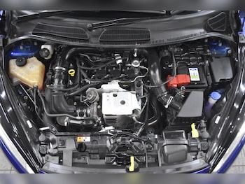 Used Ford Fiesta 2015 for sale - 78935378: Photo
