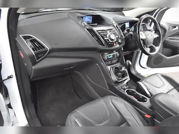 Used Ford Kuga 2015 for sale - 79544373: Photo