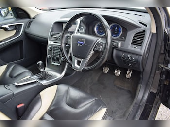 Used Volvo XC60 2011 for sale - 79132737: Photo