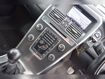 Used Volvo XC60 2011 for sale - 79132737: Photo