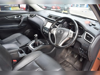Used Nissan X-Trail 2016 for sale - 79374679: Photo