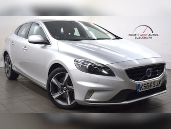 Used Volvo V40 2015 for sale - 79412468: Photo