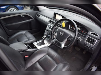 Used Volvo V70 2014 for sale - 78933887: Photo