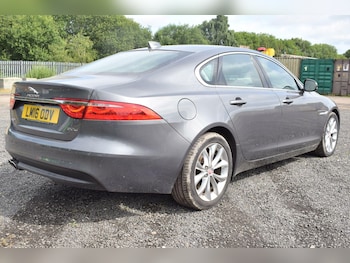 Used Jaguar XF 2016 for sale - 79324679: Photo