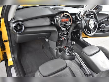 Used MINI Hatch 2014 for sale - 78935301: Photo