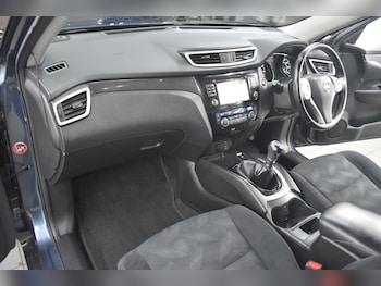 Used Nissan X-Trail 2015 for sale - 78934894: Photo