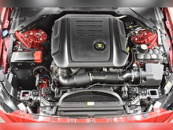 Used Jaguar XE 2017 for sale - 78946617: Photo