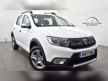 Used Dacia Sandero Stepway 2017 for sale - 78935381: Photo