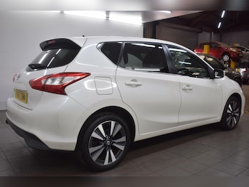 Used Nissan Pulsar 2017 for sale - 78933640: Photo