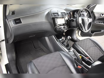 Used Nissan Pulsar 2017 for sale - 78933640: Photo
