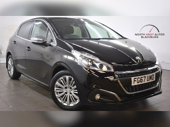 Used Peugeot 208 2017 for sale - 78965531: Photo