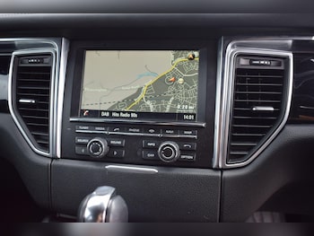 Used Porsche Macan 2015 for sale - 79453454: Photo