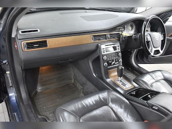 Used Volvo V70 2009 for sale - 78934161: Photo