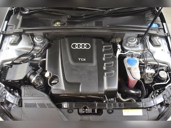 Used Audi A4 2010 for sale - 78933696: Photo