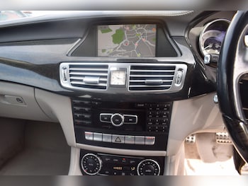 Used Mercedes-Benz CLS 2013 for sale - 78988963: Photo