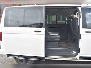 Used Volkswagen Caravelle 2013 for sale - 78965518: Photo