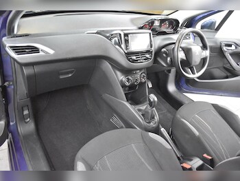 Used Peugeot 208 2012 for sale - 78965932: Photo