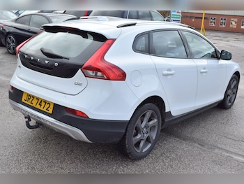 Used Volvo V40 2015 for sale - 78933710: Photo