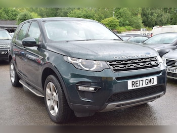 Used Land Rover Discovery Sport 2017 for sale - 78933688: Photo