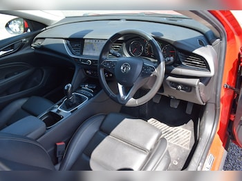 Used Vauxhall Insignia 2017 for sale - 79248075: Photo
